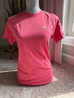 SIMPLY SOUTHERN Coral Pink Short Sleeve Logo Tee